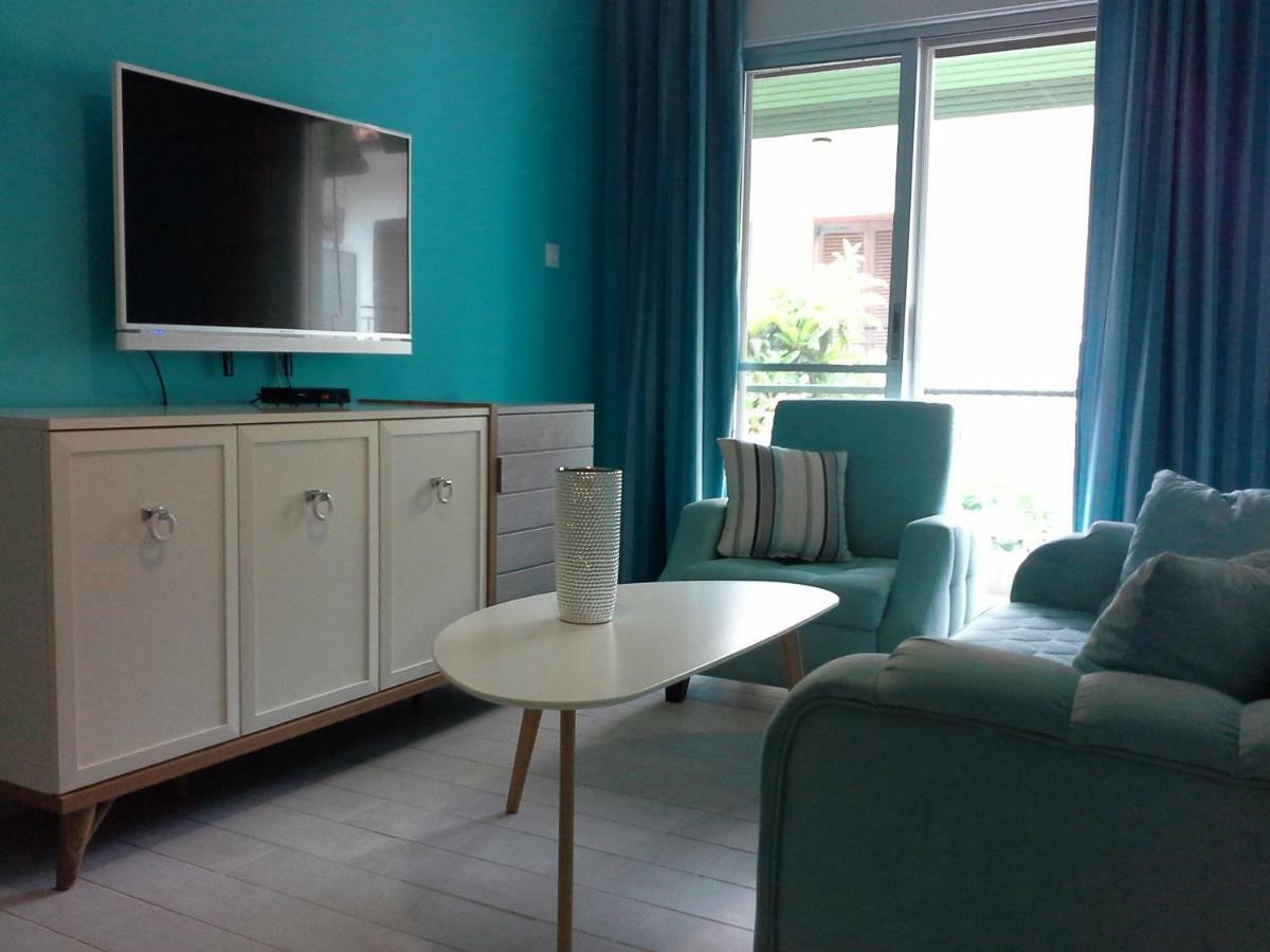 Gala Apartment Nea Poteidaia Buitenkant foto
